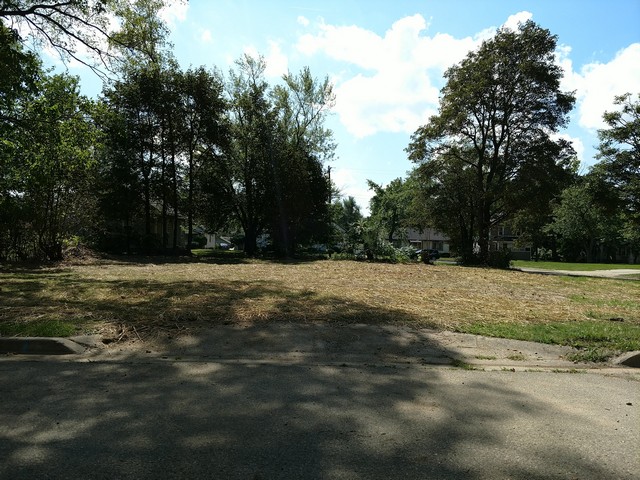 25 Blenken Ct